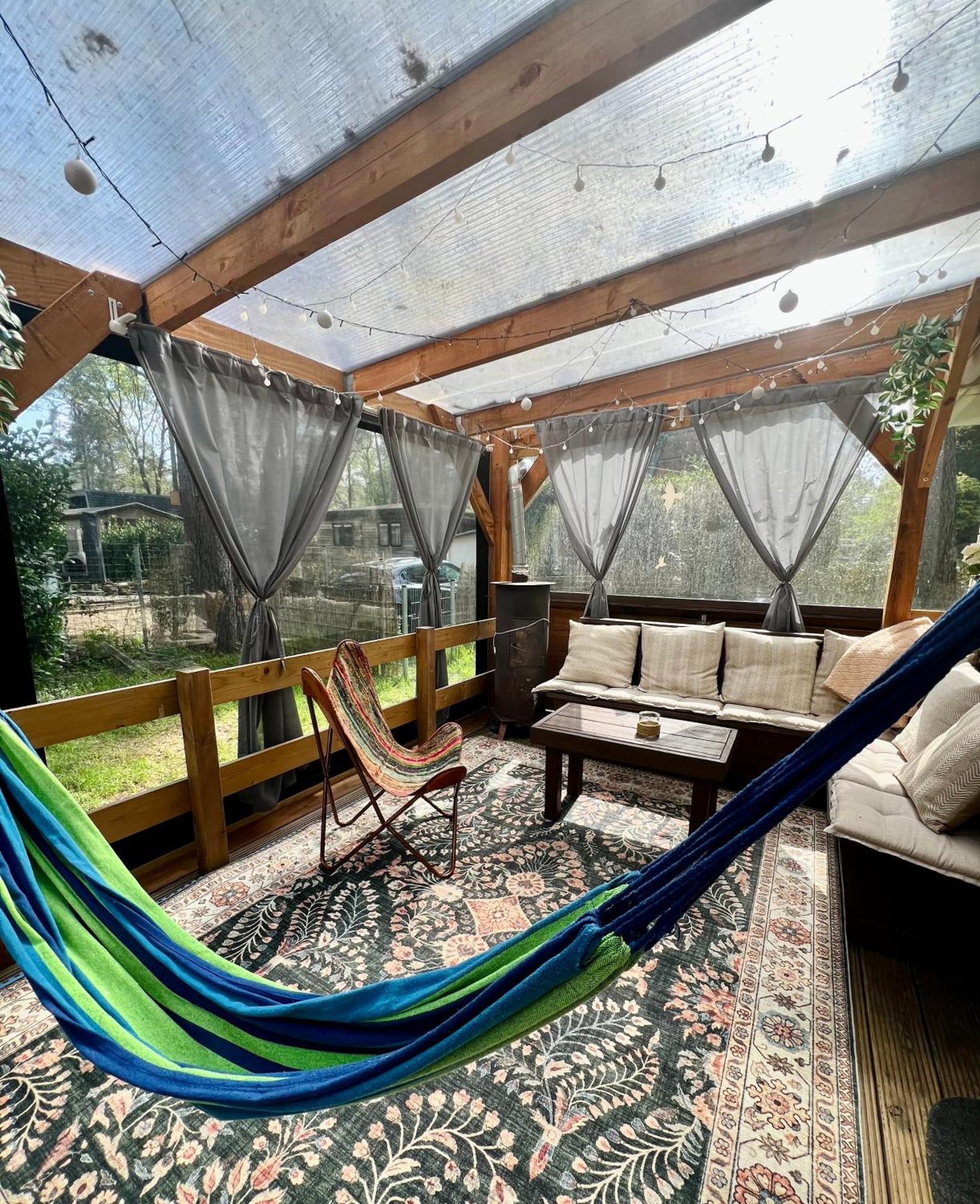 Cosy Chalet Veluwe With A Spacious Garden And Veranda Doornspijk Exteriör bild
